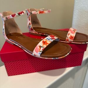 Kelly & Katie Floral Sandals - Multicolor